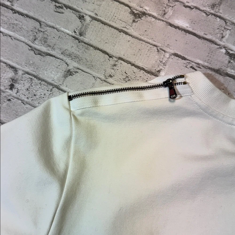 Marcell Von Berlin women’s XL solid white short sleeve crewneck t-shirt EUC